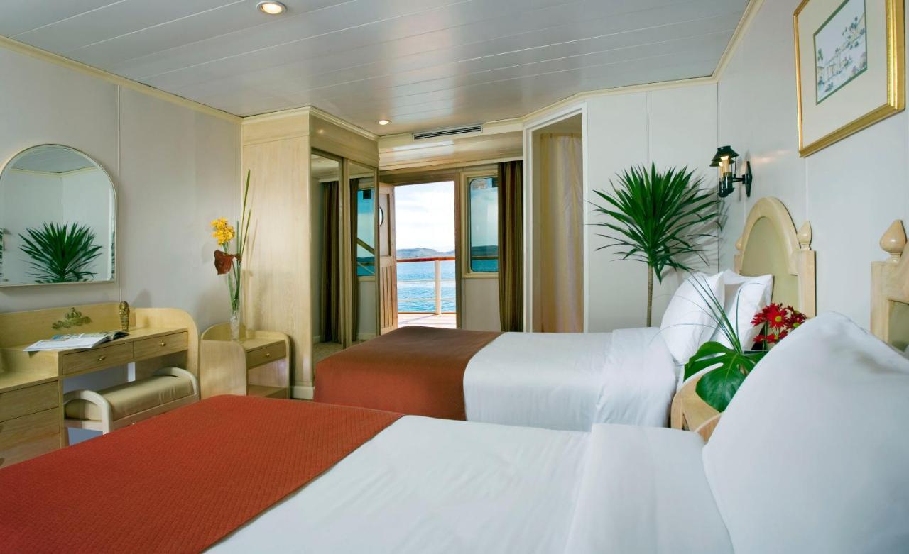 Mövenpick Prince Abbas Lake Nasser Monday Four Nights Aswan Friday Three nights Abu-Simbel Exteriör bild